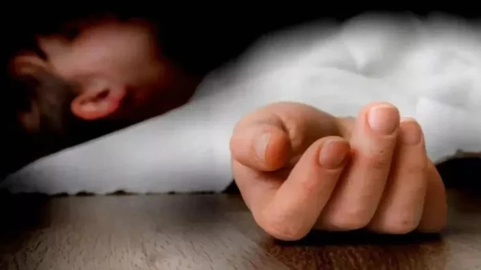 इंदौर में दर्दनाक हादसा… पलंग से गिरने से 45 दिन के मासूम की मौत, नींद में करवट लेते समय हुआ हादसा