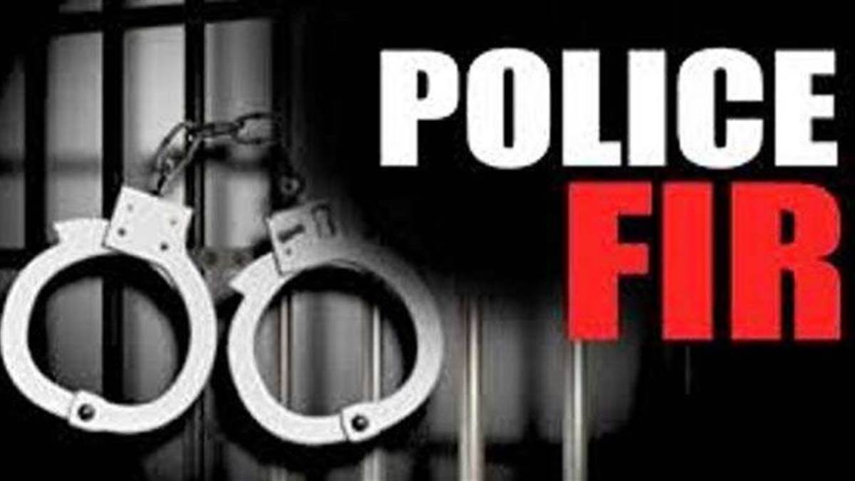 भोपाल में पालतू कुत्ते को टहला रही युवती से स्कूटी सवार ने की छेड़छाड़, लिखित शिकायत के बाद भी पुलिस ने दर्ज नहीं की FIR