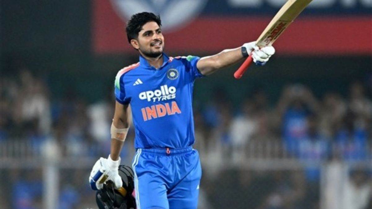 IND vs WI 2nd ODI LIVE: गुवाहाटी वनडे में भारत ने किया ऐतिहासिक रन चेज, कप्तान गिल ने ठोका रिकॉर्ड दोहरा शतक, सीरीज में बनाई अजेय बढ़त