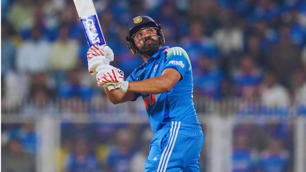 IND vs WI ODI LIVE: रोहित और गिल का विंडीज गेंजबाजों पर काउंटर अटैक, गिल का तूफानी शतक, रोहित ने पूरे किए 12 हजार रन