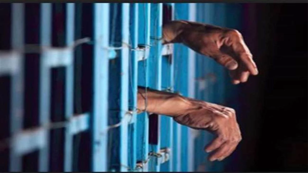 फर्जी दस्तावेज तैयार कर Credit Card से धोखाधड़ी करने वाले आरोपियों को 5 वर्ष की जेल