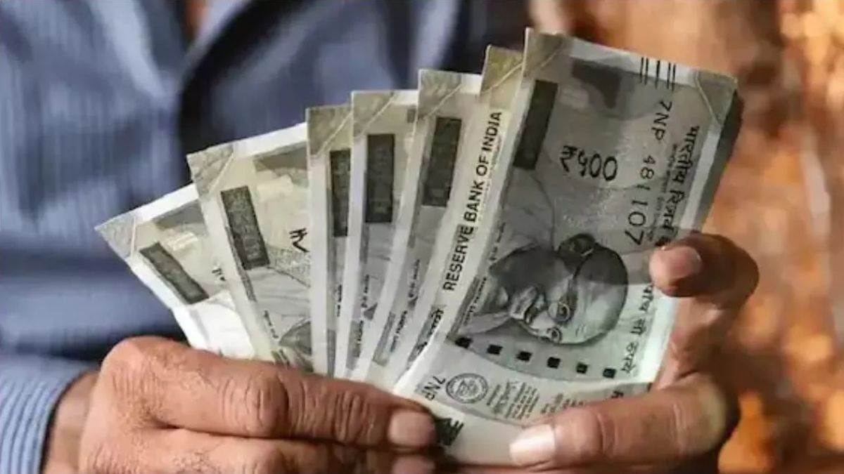 PPF में इनवेस्ट करें हर साल 1.5 लाख, रिटायर होने पर मिलेंगे हर महीने 99 हजार रुपये