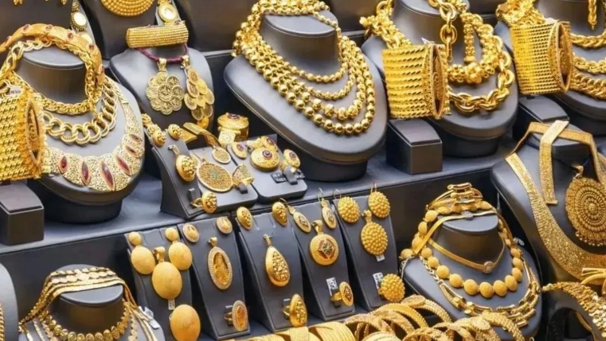 Gold Silver Price Today: औंधे मुंह गिरी सोने-चांदी की कीमतें, आपके शहर में कितना हुआ भाव?