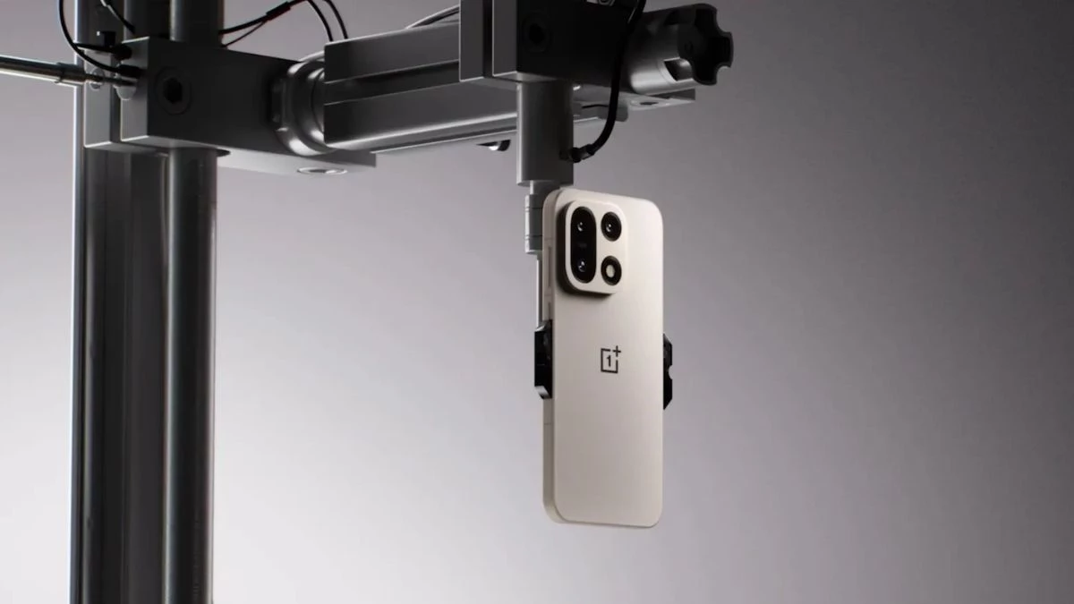 OnePlus 15 भारत इस डेट को होगा लॉन्च, Snapdragon 8 Elite Gen 5 प्रोसेसर वाला होगा पहला फोन