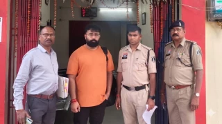 धमतरी समेत पांच जिलों के निवेशकों से करोड़ों की ठगी, आरोपित इंदौर से गिरफ्तार