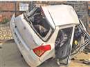 Gwalior Accident News: तेज रफ्तार कार डिवाइडर तोड़कर शिवाजी पार्क की दीवार में जा घुसी, चालक भर्ती