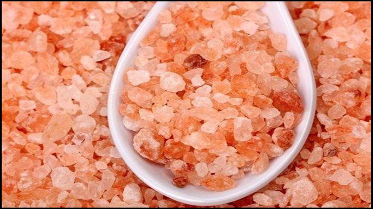 Himalayan Salt: सेंधा नमक सेहत के लिए फायदेमंद लेकिन ज्यादा खाने से ये नुकसान भी