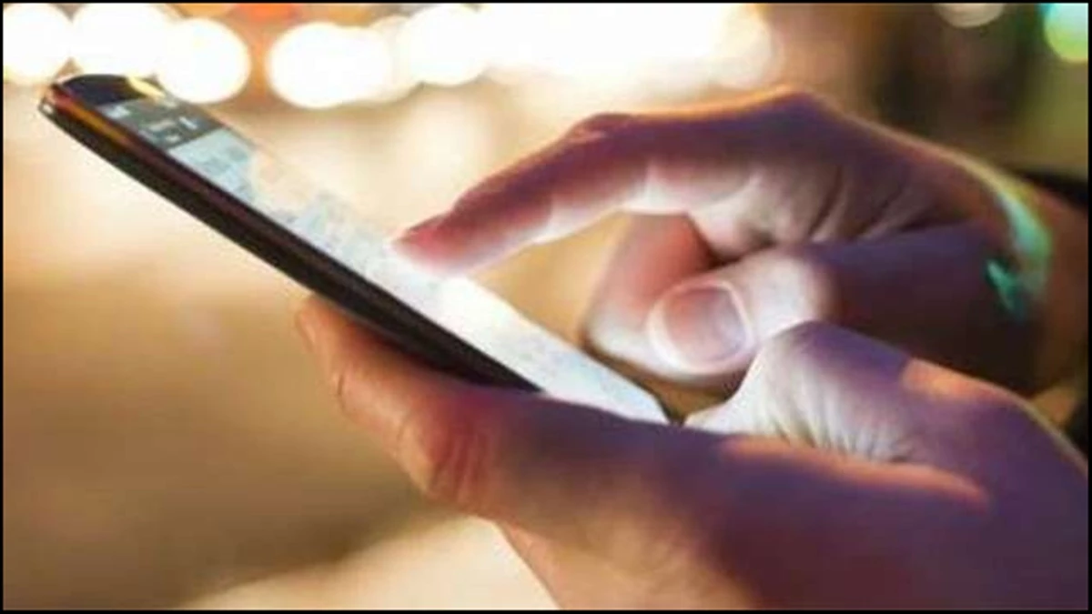 *21 नंबर डायल करते ही भोपाल में वित्त विभाग के पूर्व निदेशक का फोन हुआ हैक