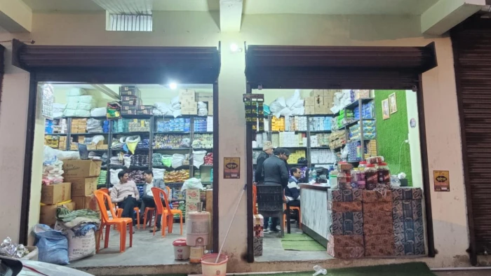 सीधी में शालू पान मसाला दुकान संचालक के दुकान,घर और गोदाम में जीएसटी टीम ने की छापामार कार्रवाई