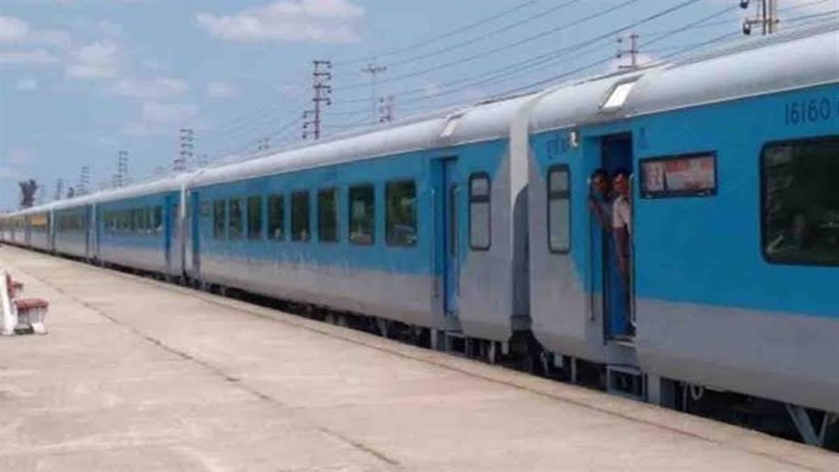 Bhopal Railway News: आज से दो दिन तक रानी कमलापति स्टेशन के प्लेटफार्म पांच पर आएगी शताब्दी एक्सप्रेस, यहीं से चलेगी