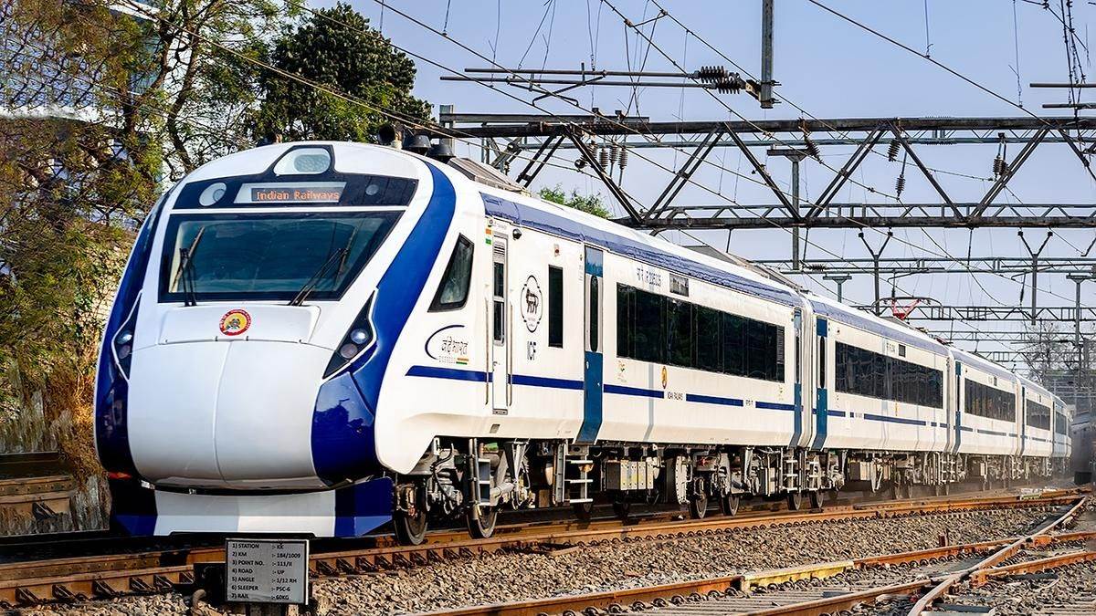 Vande Bharat Express Train: 1 अप्रैल से चलेगी भोपाल-नई दिल्ली वंदे भारत एक्सप्रेस, जानें हर डीटेल