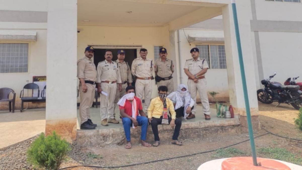 Betul Crime News: महिला से दुष्कर्म करने वाले तीन आरोपित गिरफ्तार