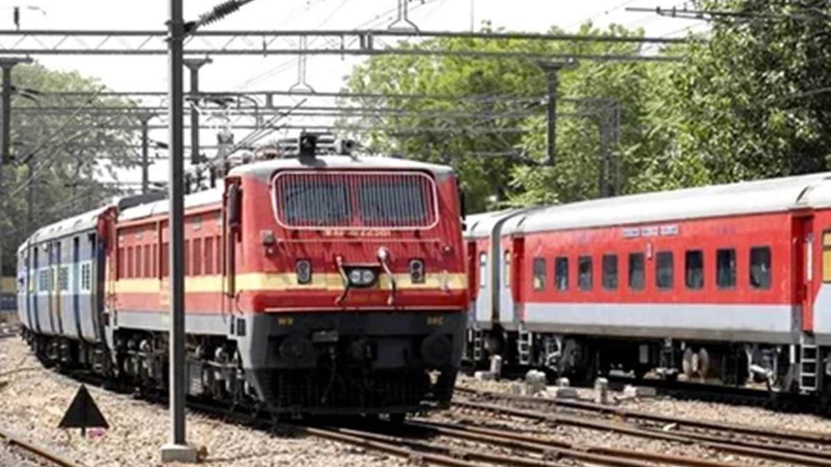 MP में यहां नई रेललाइन पर 125 किमी प्रति घंटे की रफ्तार से दौड़ी ट्रेन