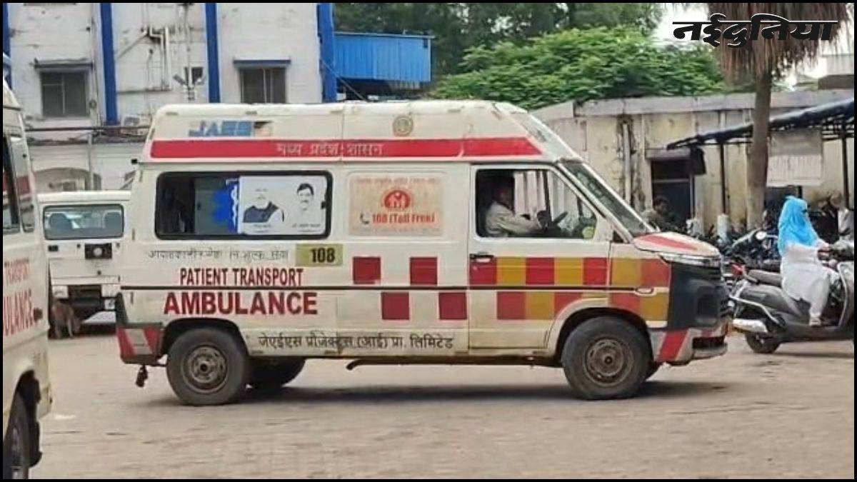 एंबुलेंस में न ऑक्सीजन न हूटर, सवा घंटे में अस्पताल पहुंचाया, इंदौर में अकाउंटेंट की 20 मिनट पहले ही हो गई मौत