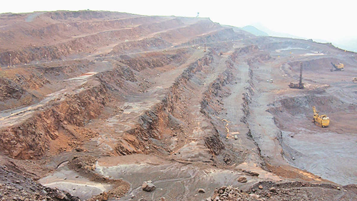 NMDC पर दंतेवाड़ा कलेक्टर का बड़ा एक्‍शन, 1620 करोड़ रुपये का लगाया जुर्माना, प्रबंधन ने आदेश को किया खारिज
