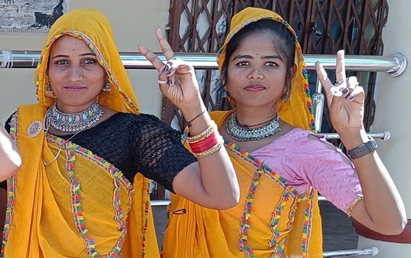 naidunia_image