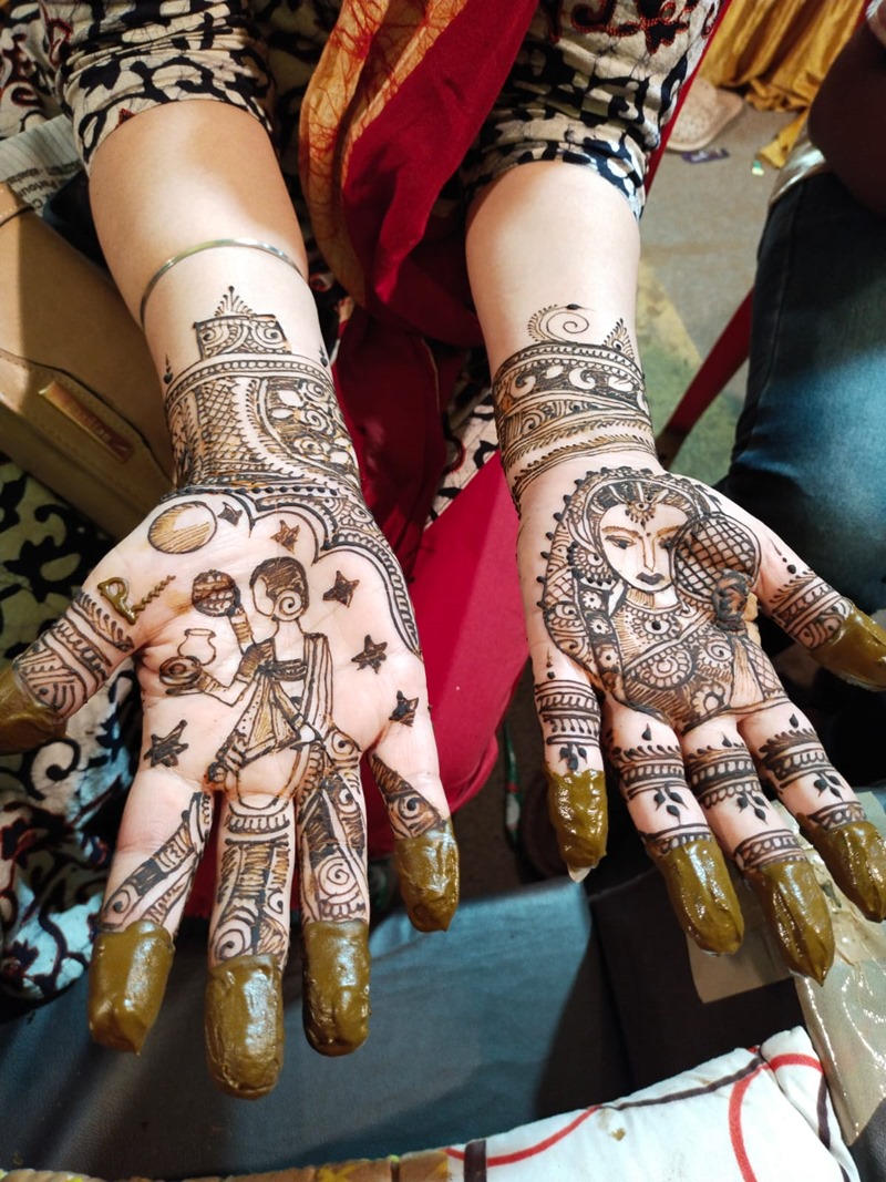 Diwali 2023 Mehndi Design very simple and Beautiful front hand mehndi design  you Can apply - Diwali 2023 Mehndi Design: दिवाली के मौके पर मेहंदी लगाकर  बढ़ाएं हाथों की सुंदरता, देखिए बेहद