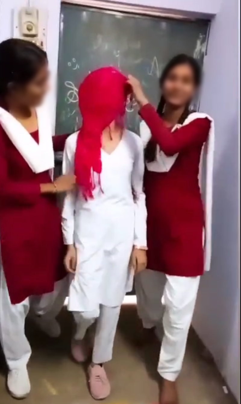 naidunia_image