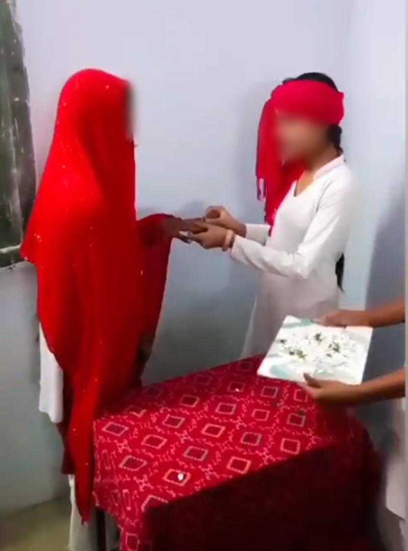 naidunia_image