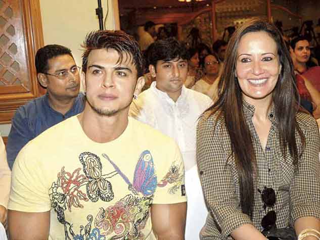 Sahil Khan-Ayesha Shroff battle turns ugly in court