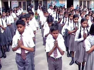 saraswati vandana in school saraswati vandana in school