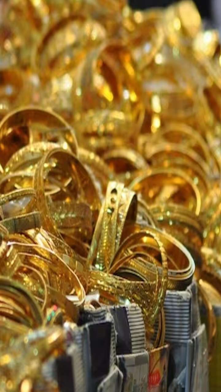 Gold Rate: सोना हुआ महंगा, कीमतों में आई तेजी, चेक करें रेट्स