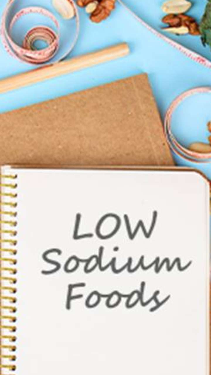 Sodium Level: शरीर में सोडियम बराबर रखने के लिए इन चीजों का करें सेवन