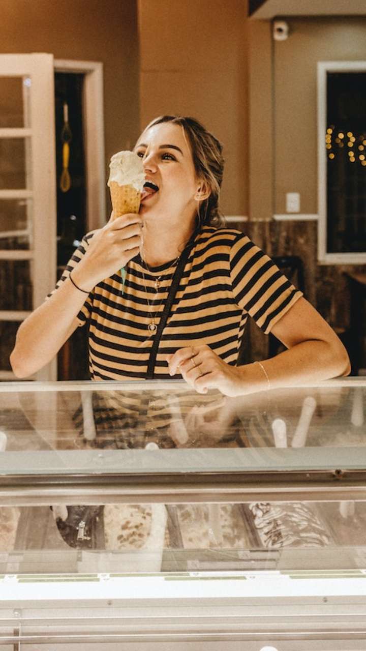 क्या गर्मी में आइसक्रीम खाने के ये फायदे आपको पता हैं?