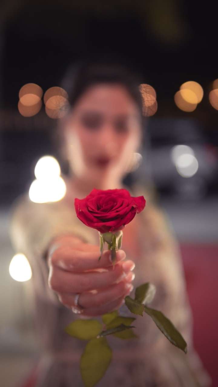 गुलाब के इन टोटकों से चमक सकती है आपकी किस्‍मत