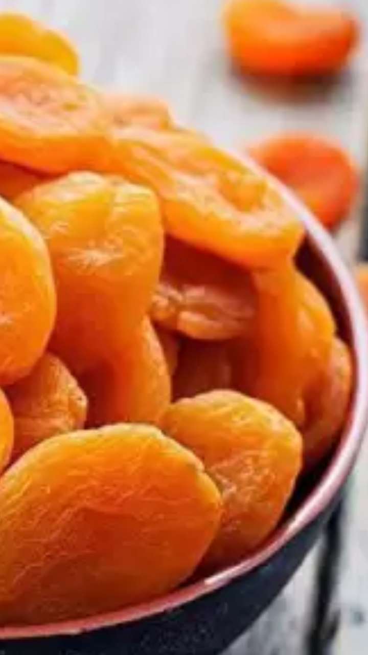 Apricots Benefits: जानिए खुबानी खाने के फायदे