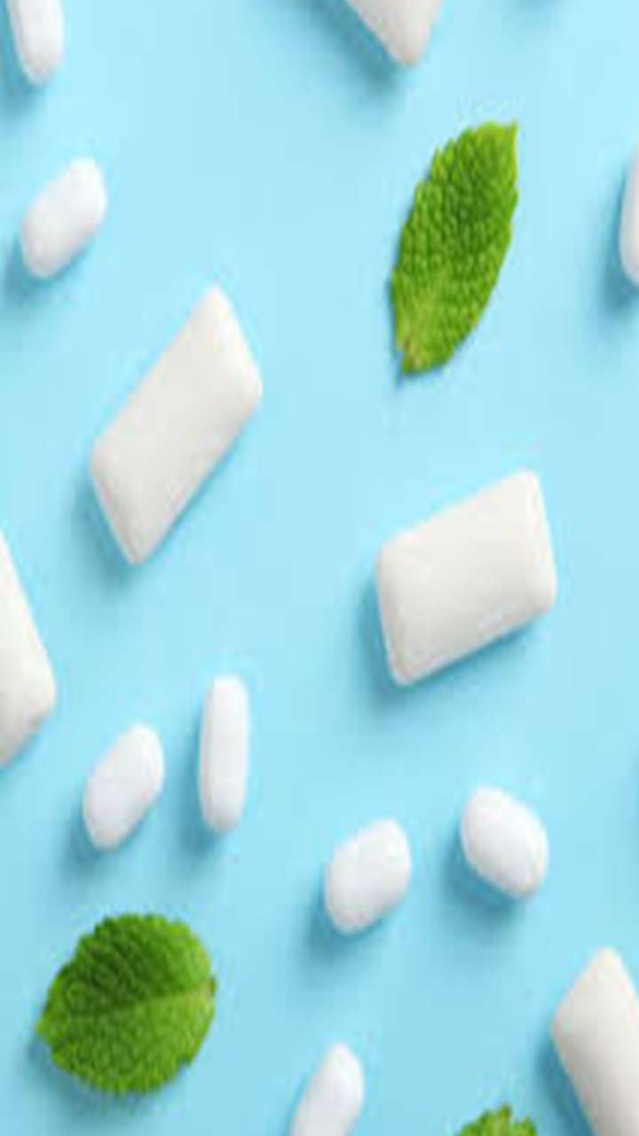 Chewing Gums: च्युइंगम खाने के भी होते हैं फायदें, खासबातें जान लें